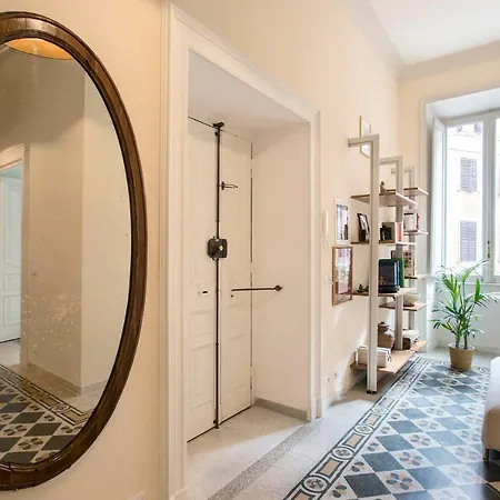 Flat Three Appartement *