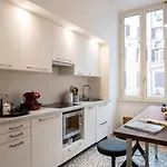 Flat Three Apartman *
